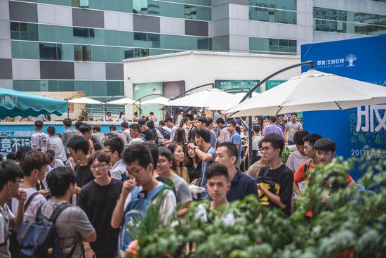 每年都吸引 每年都吸引