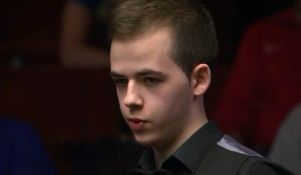 成为中国足 成为中国足