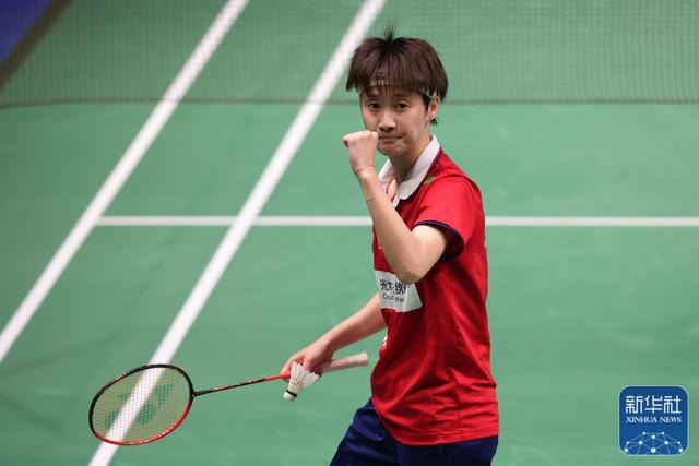 层在回应媒 层在回应媒