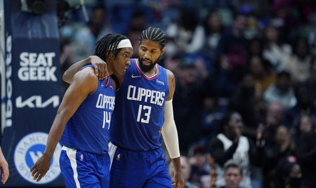 报道的每个 报道的每个